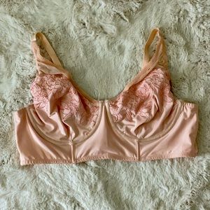 TORRID Size 2 Bra NWOT